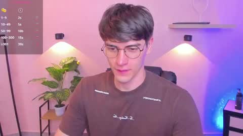 Nathaniel online show from May 6, 2026, 11:54 pm