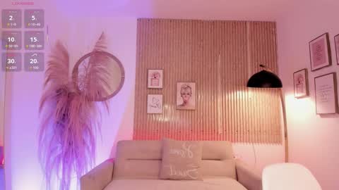 natti_london online show from March 12, 2026, 5:46 am