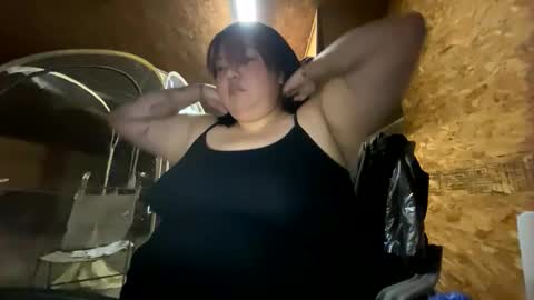 natural_curvyyy101 online show from February 20, 2026, 2:41 am