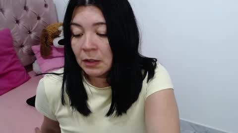 Snapshot of naturally_mature chatting on December 15, 2024, 3:56 am Sammy online show from December 15, 2024, 3:56 am