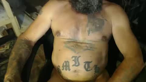 Snapshot of naturenaked chatting on January 3, 2025, 3:55 pm NatureNaked online show from January 3, 2025, 3:55 pm