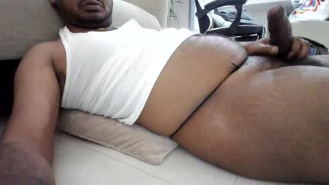 naturist_raj online show from July 28, 2026, 7:26 am