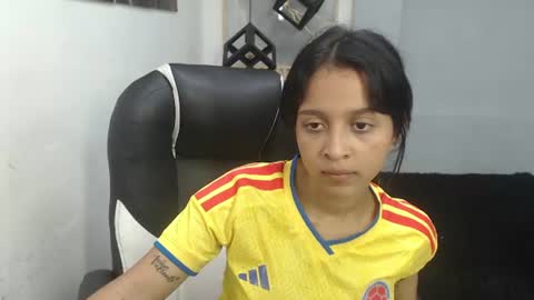Snapshot of naty_18_ chatting on June 17, 2026, 9:16 pm naty online show from June 17, 2026, 9:16 pm
