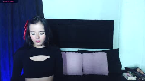 naty_cami_ online show from January 5, 2025, 1:35 am