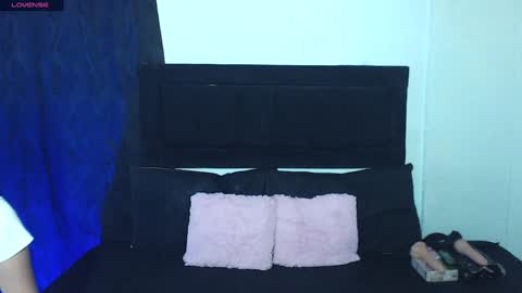 naty_cami_ online show from January 23, 2025, 12:25 am