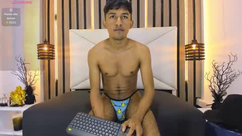 Snapshot of natzuki_ chatting on February 9, 2026, 11:47 am natzuki_ online show from February 9, 2026, 11:47 am