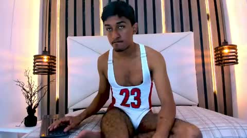 natzuki_ online show from May 24, 2026, 7:30 pm