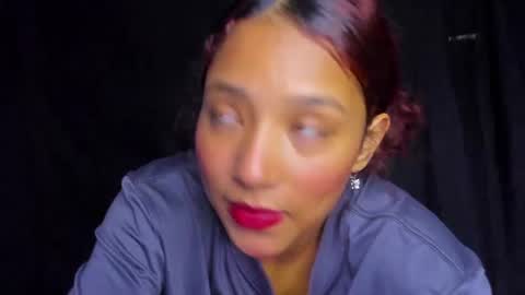 Snapshot of natzurit chatting on July 17, 2026, 2:02 pm Natzu online show from July 17, 2026, 2:02 pm