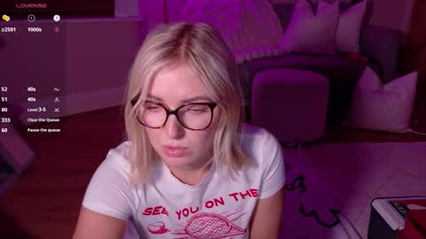 Snapshot of naughty__bex chatting on February 10, 2026, 9:52 pm Bex currently on maternity leave online show from February 10, 2026, 9:52 pm