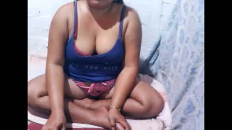 Snapshot of naughty_baby25 chatting on April 16, 2026, 7:03 pm Hannah online show from April 16, 2026, 7:03 pm