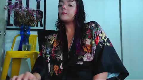 Snapshot of naughty_em_17 chatting on June 17, 2026, 4:15 am Em please help me reach 100 thumbs up 3 online show from June 17, 2026, 4:15 am