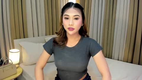 naughty_hunk_yuki online show from April 3, 2026, 7:17 am