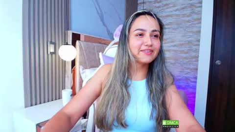 Snapshot of naughty_lilaa chatting on October 22, 2025, 3:23 pm LILA online show from October 22, 2025, 3:23 pm