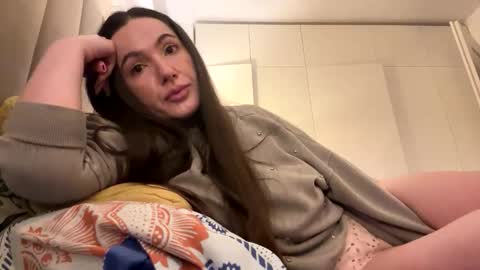 Elena online show from April 20, 2026, 2:03 am