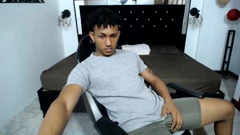 Snapshot of naughty_sebas_ chatting on January 31, 2025, 7:08 pm SEBAS online show from January 31, 2025, 7:08 pm