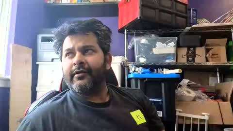 sakhtlaundaz online show from April 22, 2026, 1:34 pm