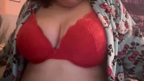 Snapshot of naughtygirl637100 chatting on November 25, 2025, 1:33 pm Naughty Girl online show from November 25, 2025, 1:33 pm