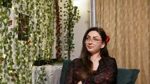 Snapshot of naughtyhomemade17 chatting on June 12, 2026, 1:43 pm Mya Alexya online show from June 12, 2026, 1:43 pm