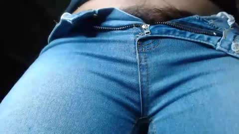 Snapshot of naughtyhotsquirt chatting on December 25, 2024, 12:26 pm Kimberly online show from December 25, 2024, 12:26 pm