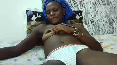 Snapshot of naughtylisah chatting on October 16, 2025, 6:53 pm naughtylisah online show from October 16, 2025, 6:53 pm