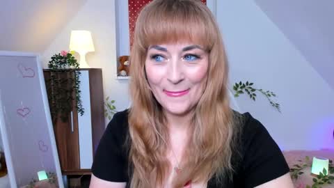 Snapshot of naughtymilane chatting on October 28, 2025, 8:33 pm Milana - on air every day except Wednesday from 9 pm to 4 am European time online show from October 28, 2025, 8:33 pm