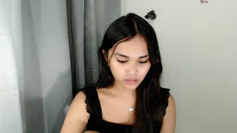 Snapshot of naughtymuse_ chatting on July 1, 2026, 10:31 pm ELISE online show from July 1, 2026, 10:31 pm