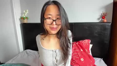 Snapshot of naughtynerdygirl chatting on June 27, 2026, 10:09 am Gigi Chu online show from June 27, 2026, 10:09 am