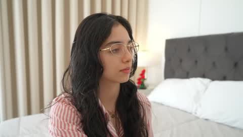 Naughty Samm online show from April 4, 2026, 3:20 pm