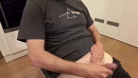 Snapshot of naughtyxdaddy chatting on October 11, 2025, 2:15 pm James online show from October 11, 2025, 2:15 pm