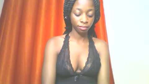 naughytwinxx online show from February 26, 2026, 7:35 pm