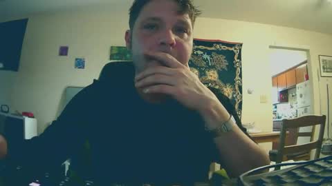 Ladysmoke online show from November 19, 2025, 1:33 pm