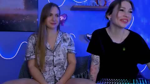 naya_dream online show from February 24, 2026, 8:29 pm