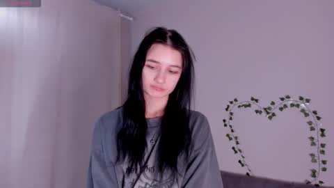 Kira online show from February 25, 2026, 8:02 am