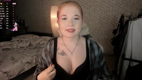 nayalina online show from February 11, 2026, 3:44 am