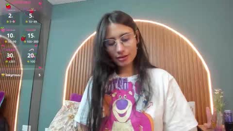 Naye  online show from September 19, 2025, 3:52 am