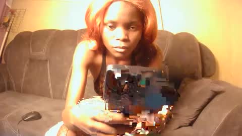 nayela_ online show from April 3, 2026, 10:57 am