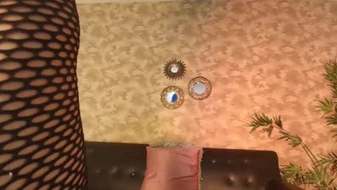 Nayla  online show from February 7, 2026, 4:11 pm