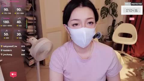 nayomi_wife34f online show from May 8, 2026, 11:04 am
