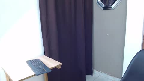 Nazper online show from April 12, 2026, 4:34 pm