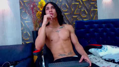 Snapshot of nazper_2 chatting on October 17, 2025, 5:04 pm NAZPER online show from October 17, 2025, 5:04 pm