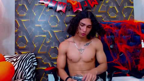 Snapshot of nazper_2 chatting on October 28, 2025, 6:32 pm NAZPER online show from October 28, 2025, 6:32 pm