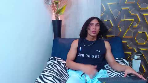 Snapshot of nazper_2 chatting on November 6, 2025, 6:31 pm NAZPER online show from November 6, 2025, 6:31 pm