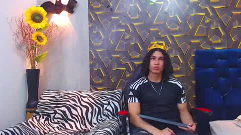 Snapshot of nazper_2 chatting on November 10, 2025, 5:01 pm NAZPER online show from November 10, 2025, 5:01 pm