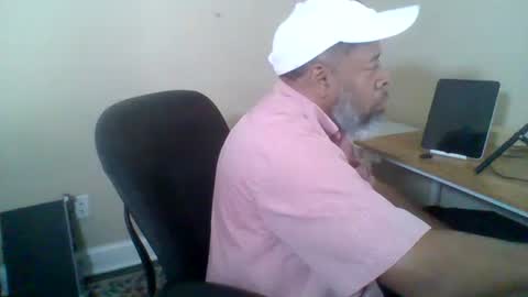 Snapshot of ncmale2021 chatting on September 16, 2025, 6:09 pm Terry online show from September 16, 2025, 6:09 pm