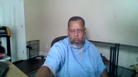 Snapshot of ncmale2021 chatting on October 10, 2025, 7:02 pm Terry online show from October 10, 2025, 7:02 pm