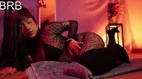 Snapshot of ne_fertari chatting on October 25, 2025, 11:29 am Nefertari online show from October 25, 2025, 11:29 am