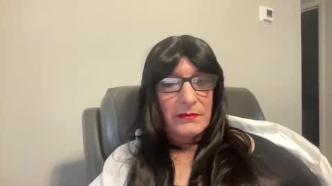 Snapshot of need2pleze chatting on January 5, 2025, 9:03 pm OralFemmeBoy online show from January 5, 2025, 9:03 pm