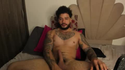 Snapshot of neeii chatting on February 2, 2026, 2:38 pm Nei turn green online show from February 2, 2026, 2:38 pm