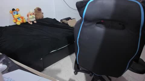 Geek Nicole    im Neeko UwU online show from February 1, 2026, 12:59 pm