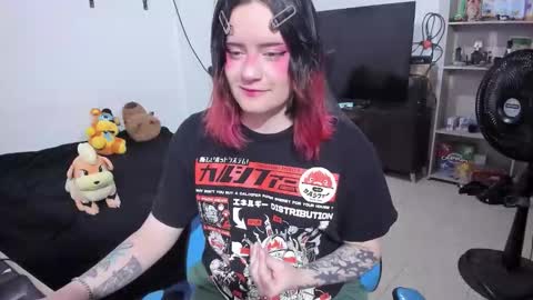 Geek Nicole    im Neeko UwU online show from February 23, 2026, 11:40 am